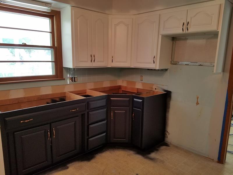 Cabinet Repainting for Interior Remodeling Project in Springfield, MO